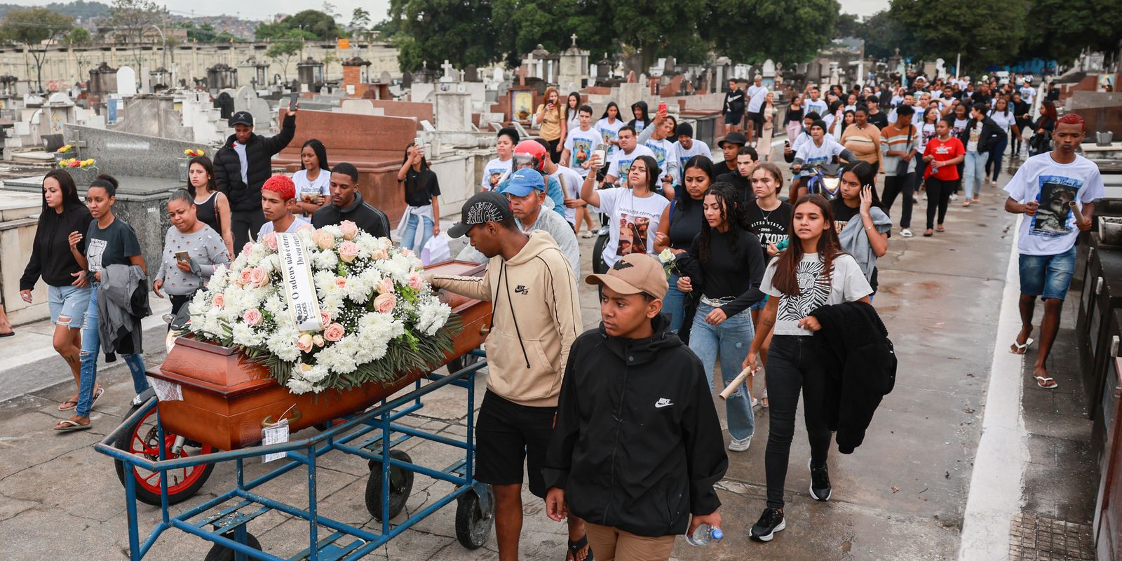Um ano depois, mortes da Operação Contenção ainda são investigadas