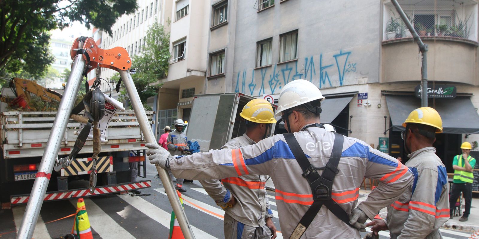 Procon de São Paulo multa Enel em R$ 11,4 milhões por falhas elétricas